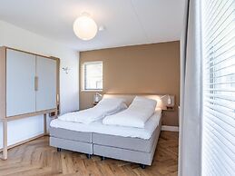 Spacious Villa on the North Sea