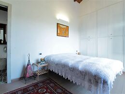 Spacious Hillstay, Piedmont