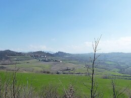 Spacious Hillstay, Piedmont