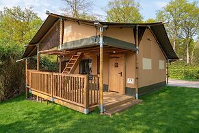 Glamping Tent by Lake De Rhederlaag