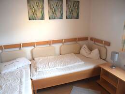 Lakeside Comfort in Fussen