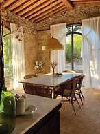 Nice Apartment in Chianni