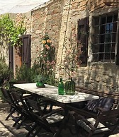 Nice Apartment in Chianni