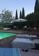 Nice Apartment in Chianni