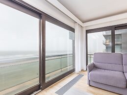 Corner Apartment With Phenomenal sea View