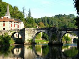 Spacious Cottage in Limousin With Private Pool