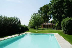 Bungalow in Garda Near Lake Garda & Vineyards