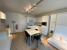 Charming Apartment Near Beach