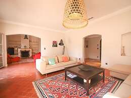 Cheerful Holiday Home in Grimaud With Private Pool