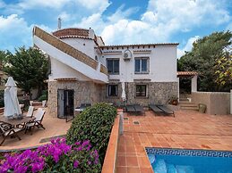 Luxury Home With Terrace