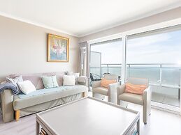 Apartment on the 9th Floor With sea View