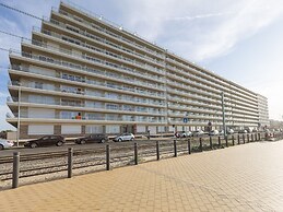 Apartment on the 9th Floor With sea View