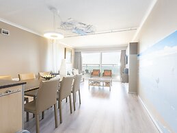 Apartment on the 9th Floor With sea View