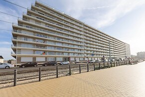 Apartment on the 9th Floor With sea View