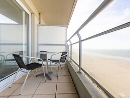 Apartment on the 9th Floor With sea View