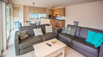 Apartment With 2 Bedrooms and 2 Bathrooms