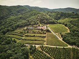 Tranquil Chianti Escape for 4