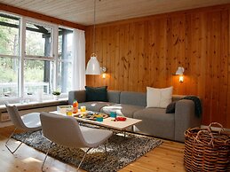 6 Person Holiday Home in Vaeggerlose