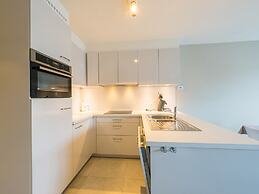 Modern Apartment With Spacious Terrace