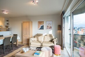 Bright Apartment With the Terrace
