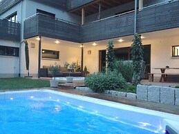 Tasteful Apartment in Elzach-yach
