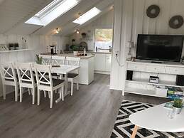 Hein Muck Modern Retreat