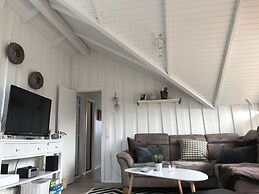 Hein Muck Modern Retreat