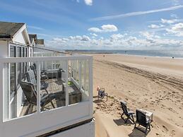 Holiday Home in Dishoek by the Beach