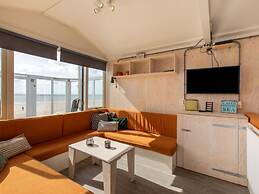 Holiday Home in Dishoek by the Beach