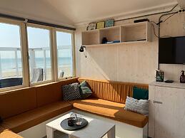 Holiday Home in Dishoek by the Beach