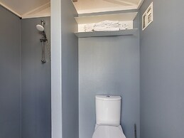 Holiday Home in Dishoek by the Beach