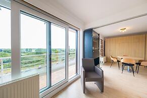 Cozy Studio on the 5th Floor With Terrace