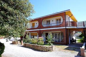 Relaxing Villa in Caorle for 8