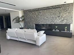 Villa in Patras With Pool Near Beach