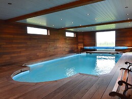 Sourbrodt Villa With Pool