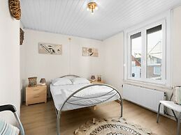 Attractive Apartment Near the Center