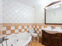 Apartment in Nerja Near Sea Beach