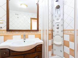 Apartment in Nerja Near Sea Beach