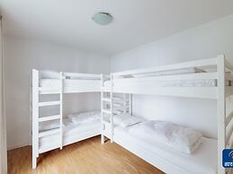 Modern Flat in Quiet Area