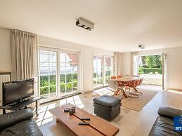 Modern Flat in Quiet Area