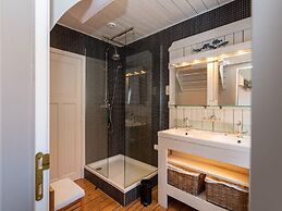 Seaside Charm & Privacy