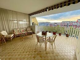 Seaview Caorle Apartment With Pool