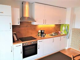 Charming Apartment by Worthersee