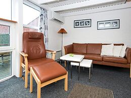 6 Person Holiday Park Home in Hemmet