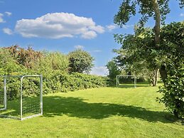6 Person Holiday Park Home in Hemmet