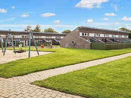 6 Person Holiday Park Home in Hemmet
