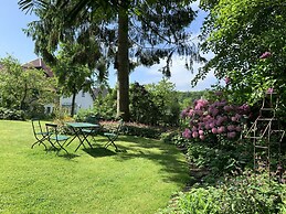 Art Nouveau Villa am See