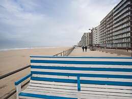 Beachfront Bliss With Parking