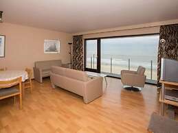 Beachfront Bliss With Parking