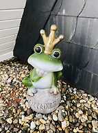 Frog Prince Modern Retreat